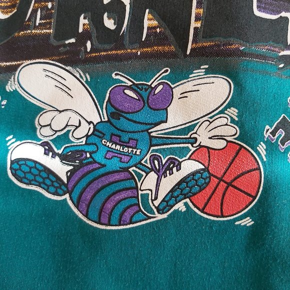 Charlotte Hornets Long-Sleeve Sweater (Vintage) - Picture 7 of 10